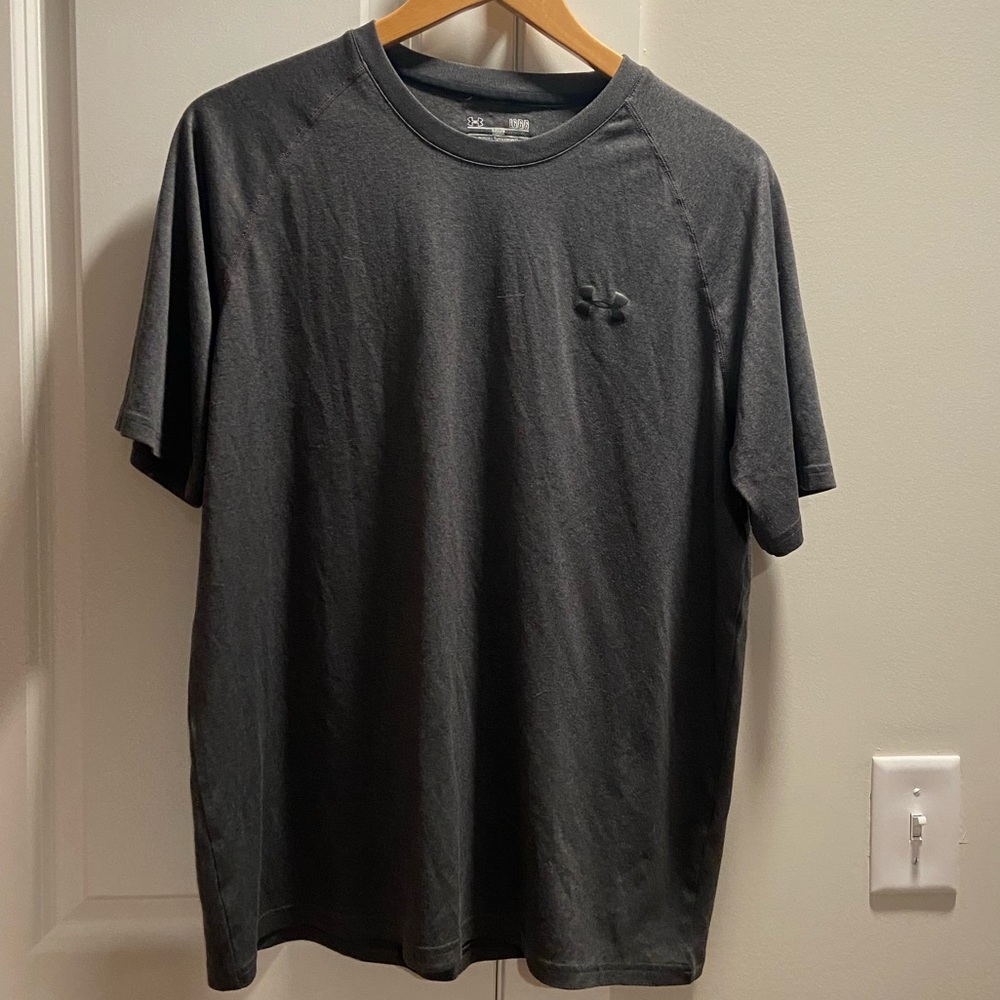 Gently loved Under Armour Heat Geqr Mens Sz L